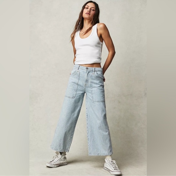 Free People Piper Striped Print Mid Rise Cropped Wide Leg Jeans - Picture 2 of 16